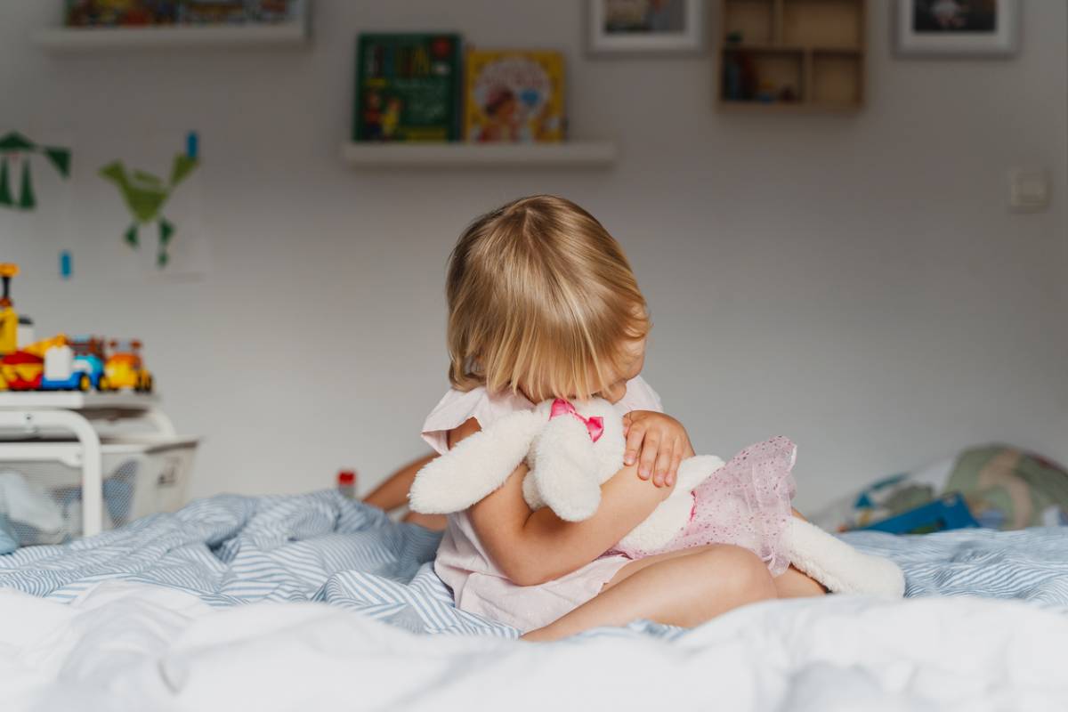 peluche chat kawaii aménagement chambre enfant